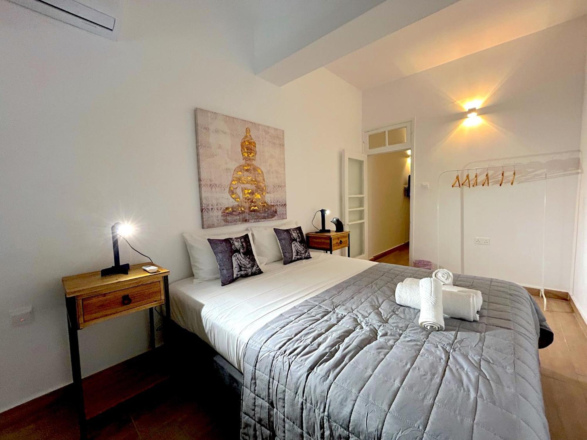Queen Regina Suites By Platform 357 Nikosia Eksteriør bilde