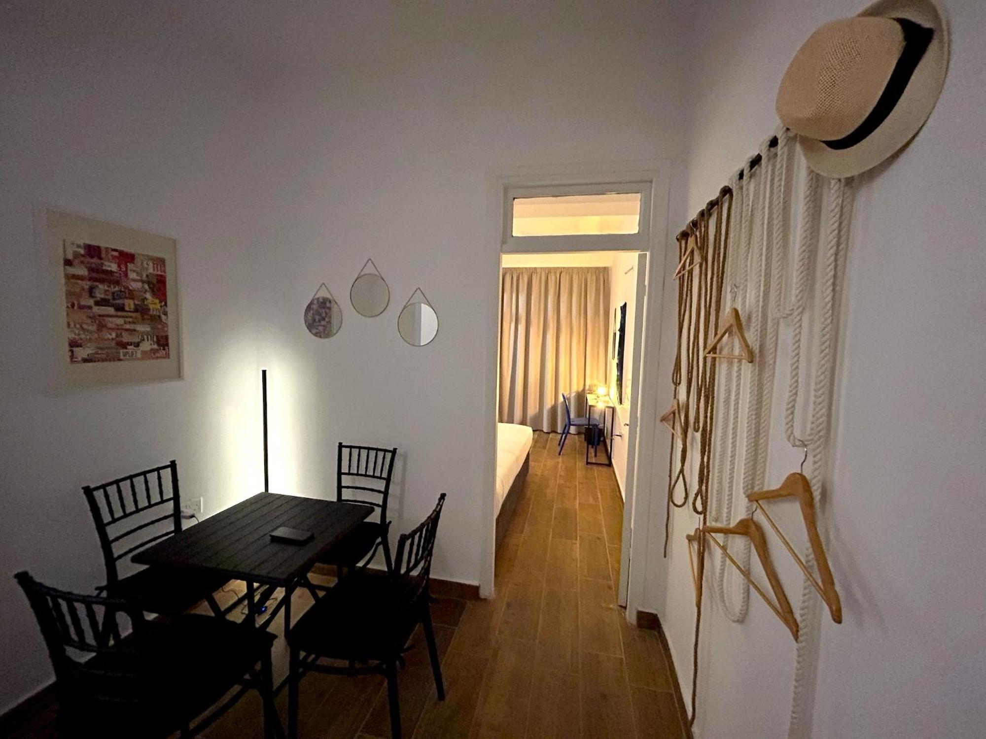 Queen Regina Suites By Platform 357 Nikosia Eksteriør bilde